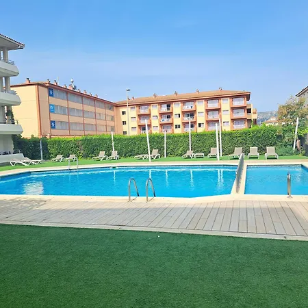 Con Piscina A Pasos De La Playa De L'estartit Apartment Torroella De Montgri